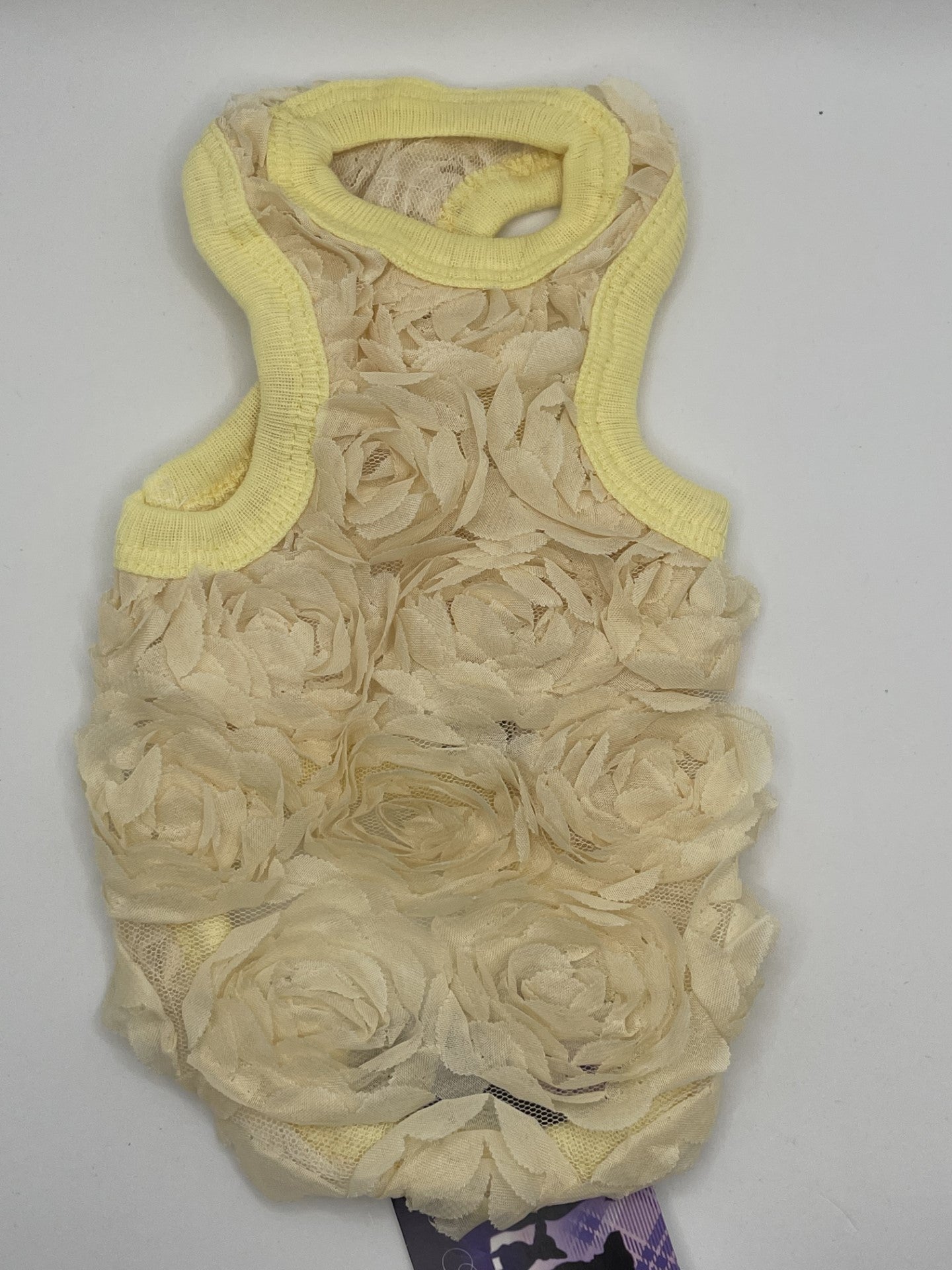 Ruffle vest