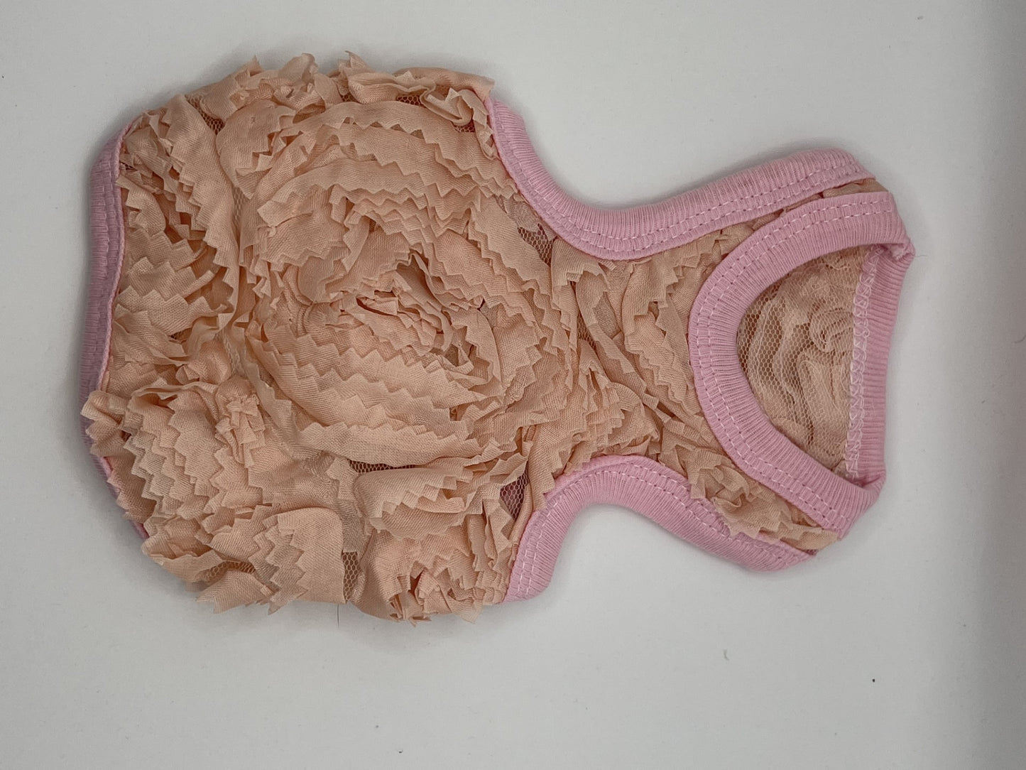 Ruffle vest